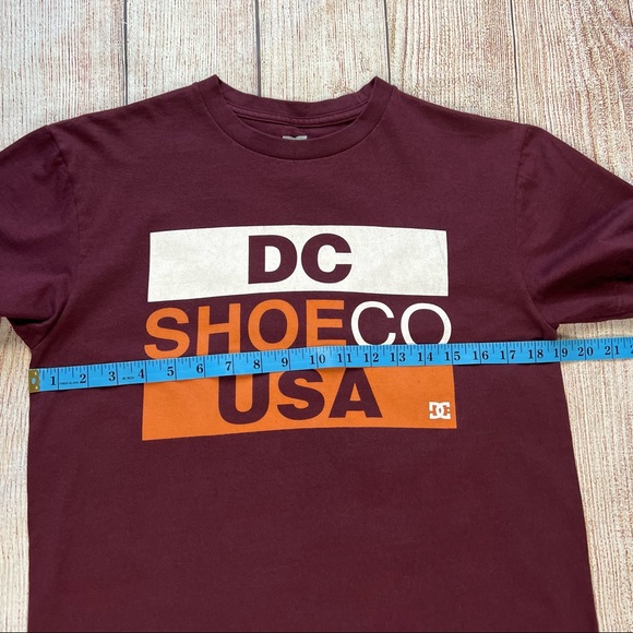 DC Shoes Short-sleeve Logo Tee - Picture 4 of 7